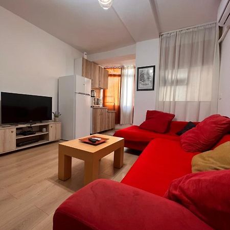 Alea1 Apartment Tirana Kültér fotó